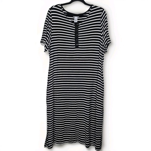 Catherines Dresses & Skirts - Catherines 1X‎ Black White Striped Midi Shift Dress Pockets Stretch Casual